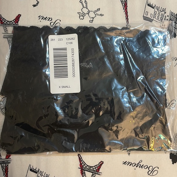 3 Pair Maurices Discontinued Cheeky/Hipster Underwear - Picture 4 of 5